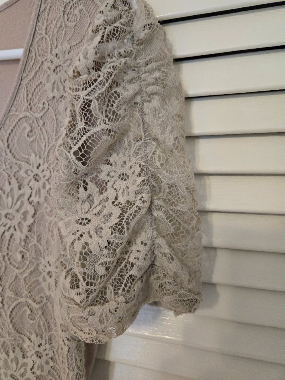 INC Short Sleeved Lace Top - Size S - Picture 4 of 7